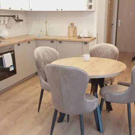 Ferienwohnung Kawalerka Uniejów Exterior foto